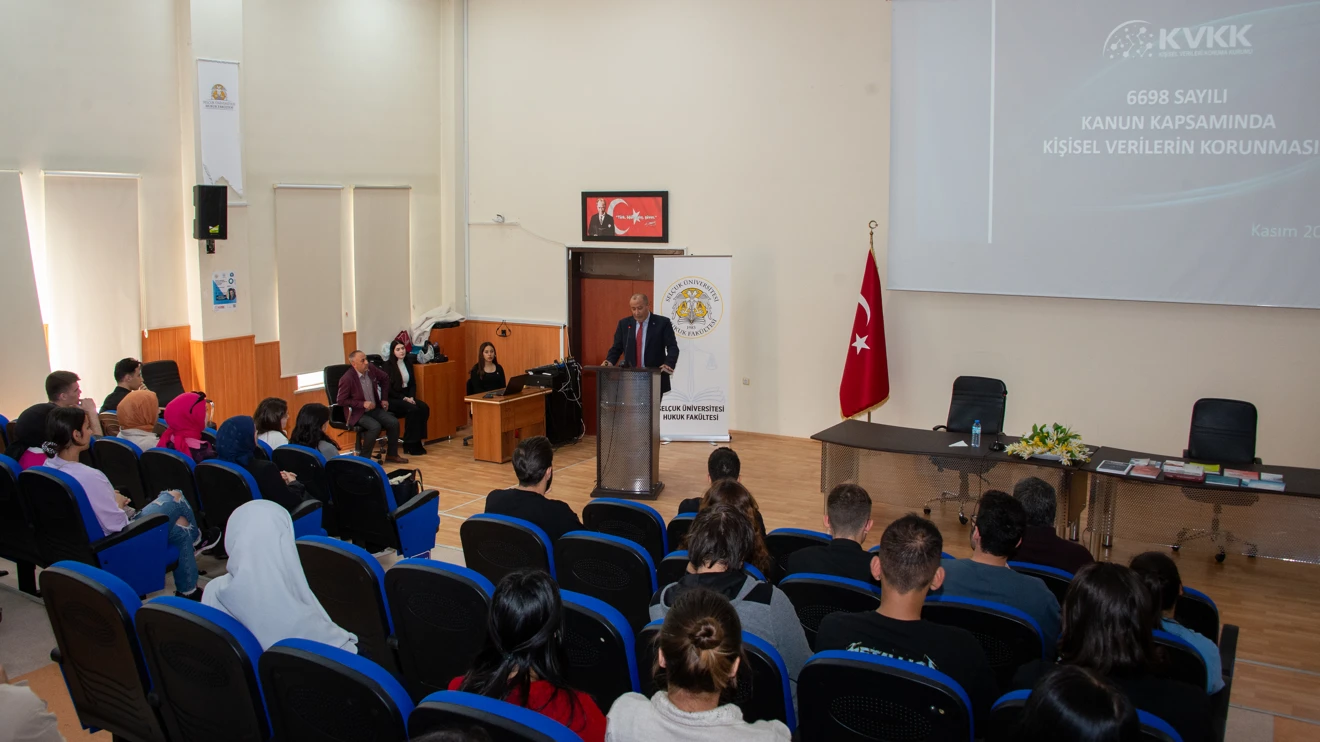 KVKK Başkanı Prof. Dr. Bilir, Selçuk Üniversitesinde konferans verdi